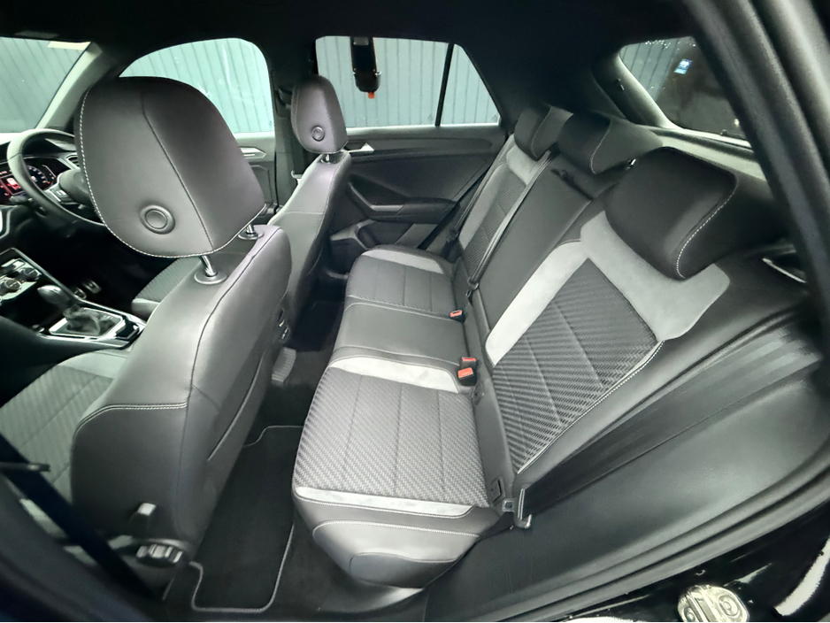 2021 Volkswagen T-Roc R-LINE - 2.0L DIESEL - AUTO - 12M WARRANTY - CAR: 1627