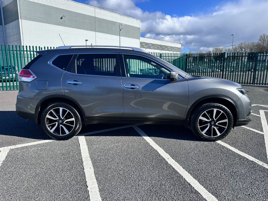 2017 Nissan X-Trail - image 10