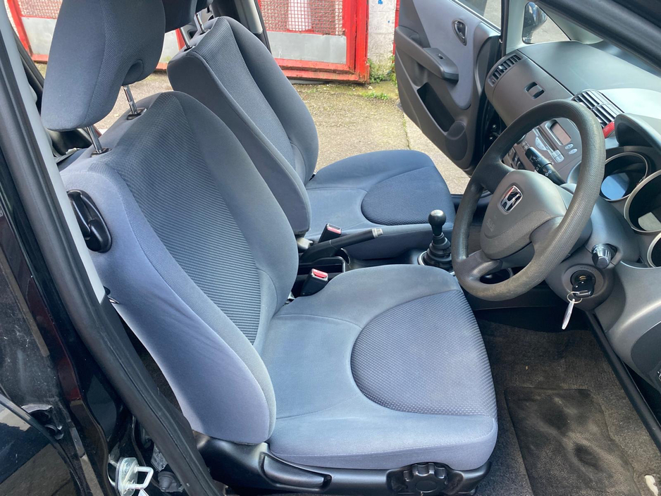 2006 Honda Jazz - image 13