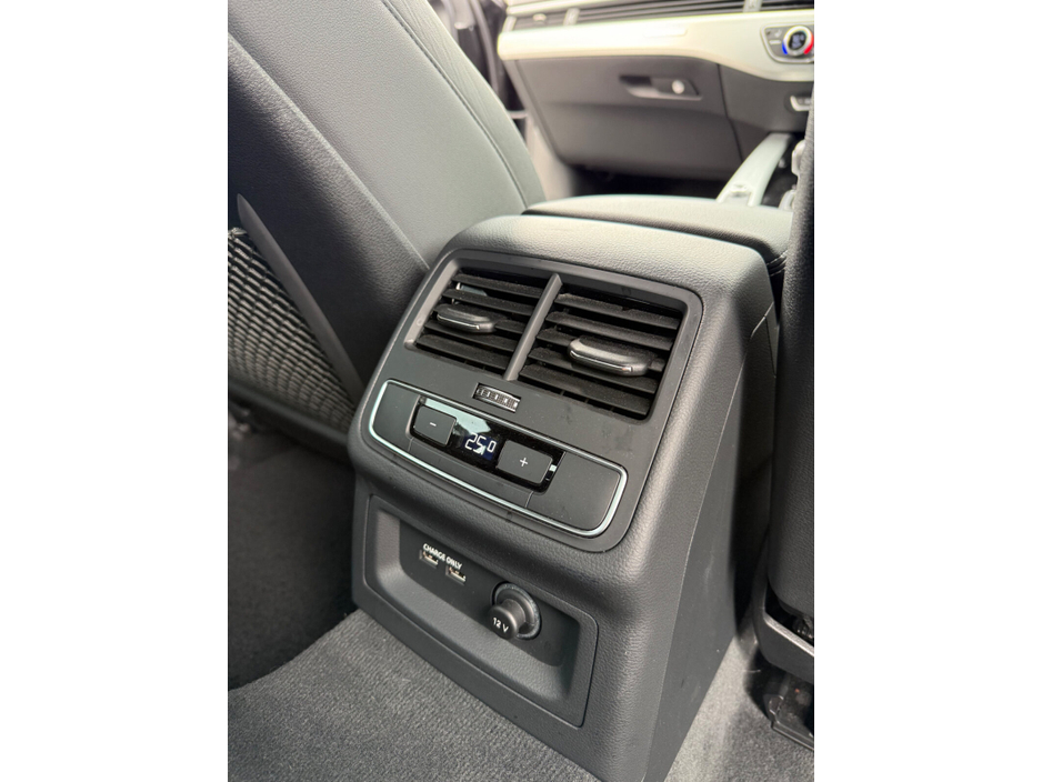2021 Audi A4 - image 22