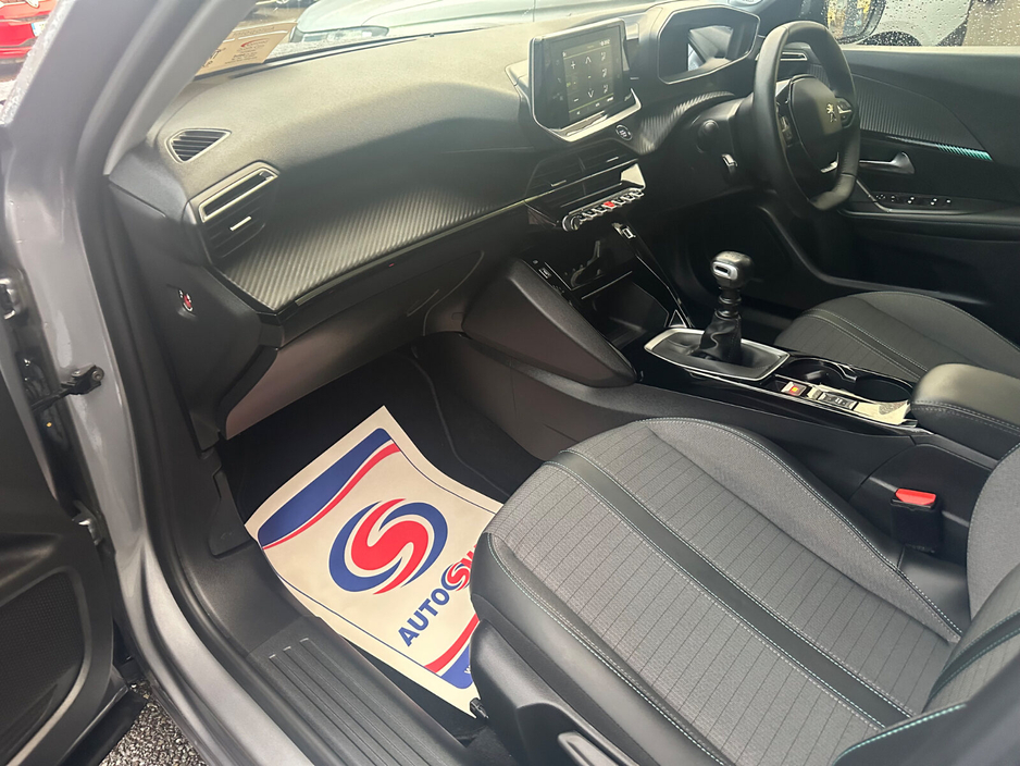 2022 Peugeot 2008 1.2 Puretech 100bhp Allure €23,950