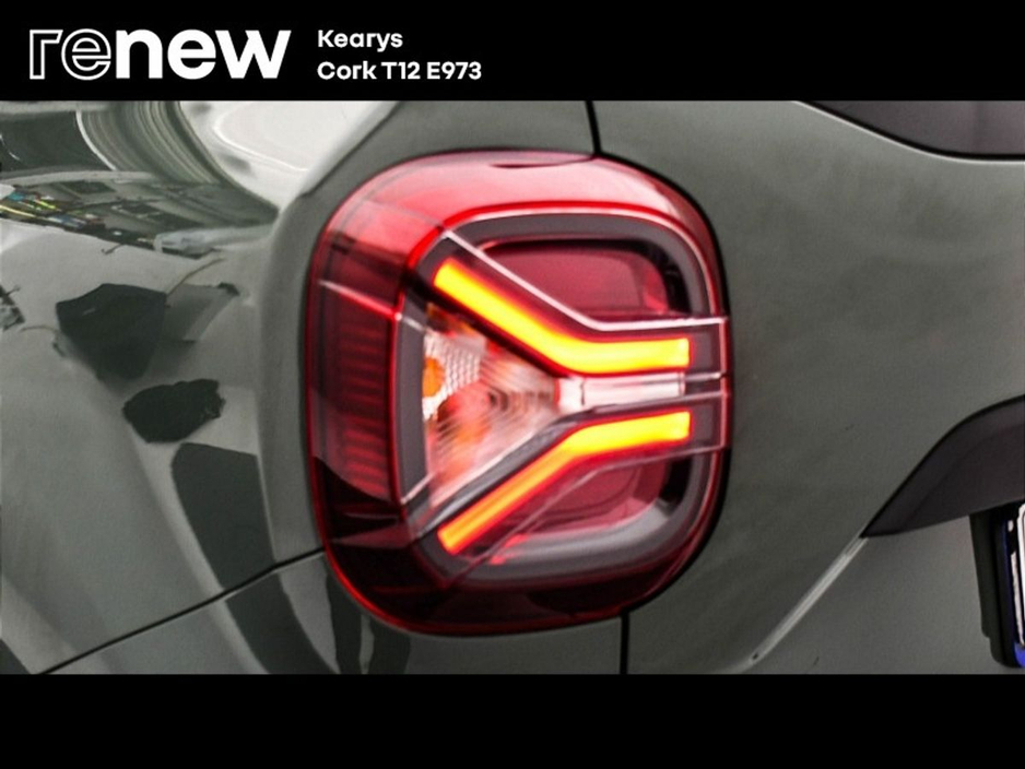 2023 Dacia Duster - image 16