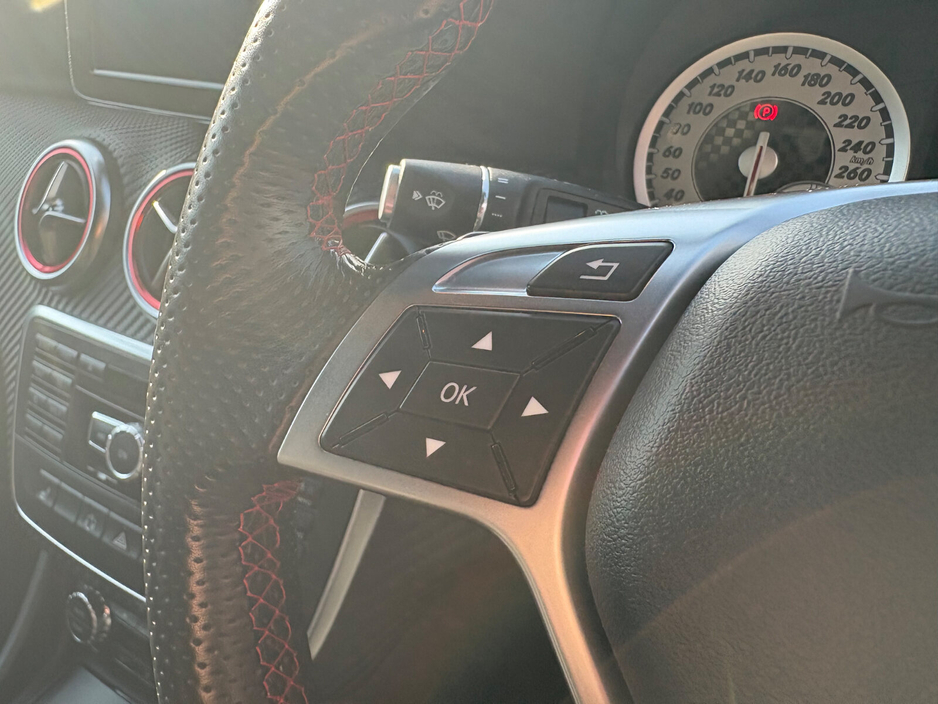 2015 Mercedes-Benz A Class - image 24