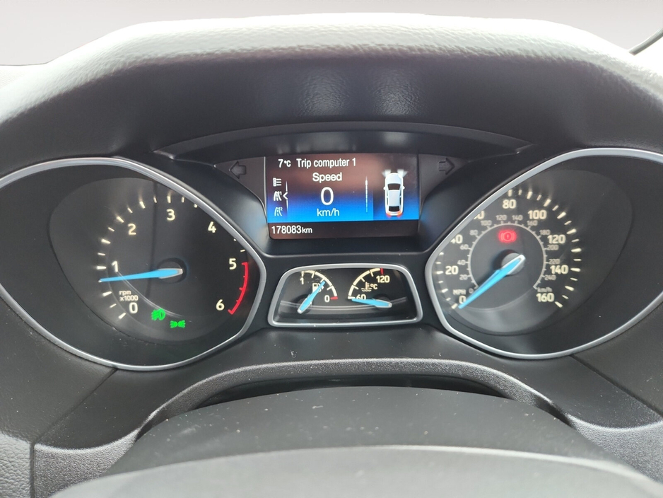 2017 Ford Focus 1.5 TDCi 120PS Titanium PowerShift €9,950