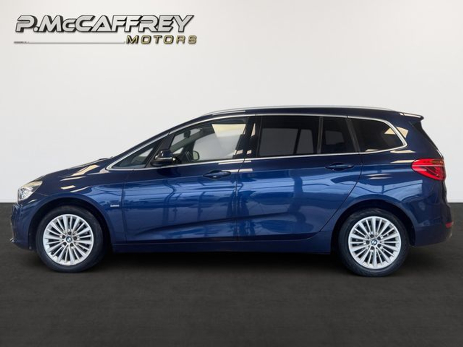 2016 BMW 2 Series Gran Tourer - image 8