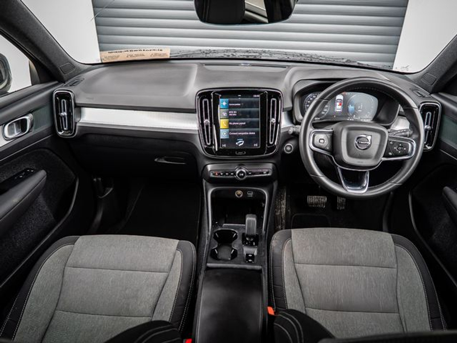 2023 Volvo XC40 RECHARGE T4 CORE €33,450