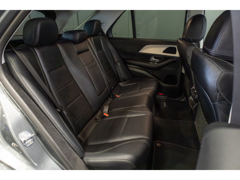 2019 Mercedes-Benz GLE Class GLE 300 d 4MATIC €46,950