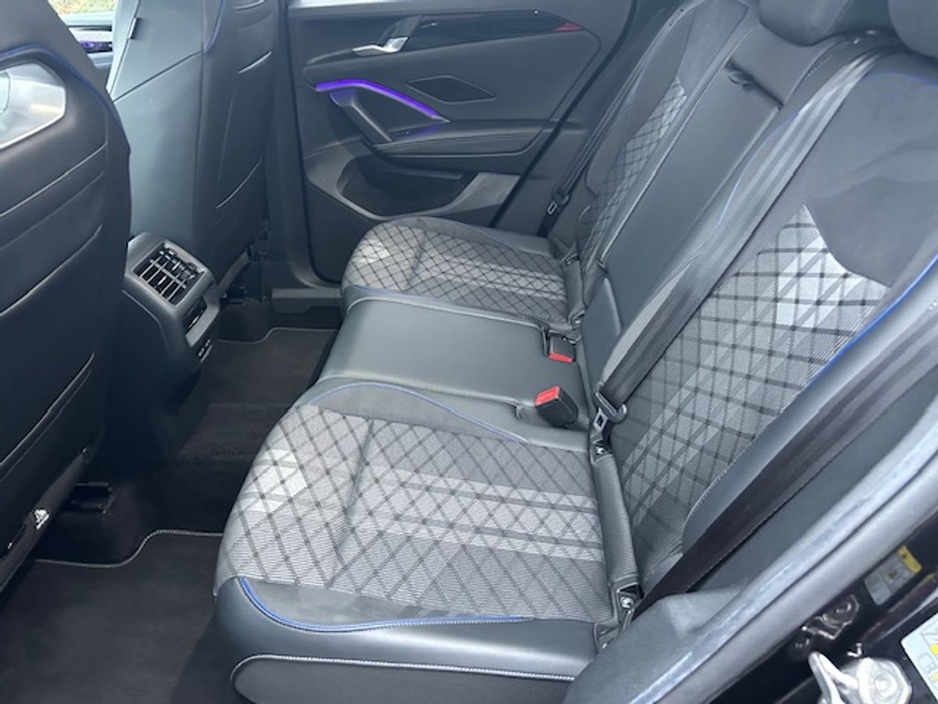 2024 Volkswagen Tiguan 2.0 TDI 150HP R-Line DSG Electric Boot €52,995