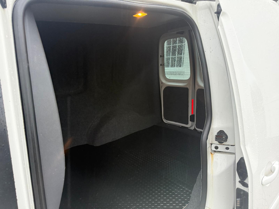 2014 Volkswagen Caddy 1.6 102bhp Startline NO VAT! €9,250