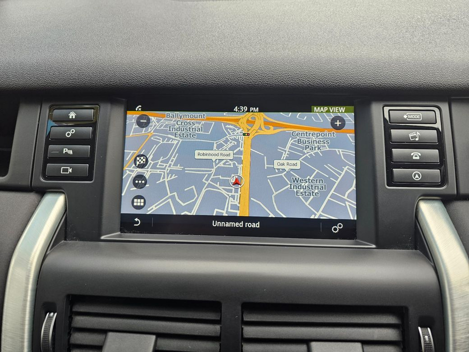 2018 Land Rover Discovery Sport - image 21