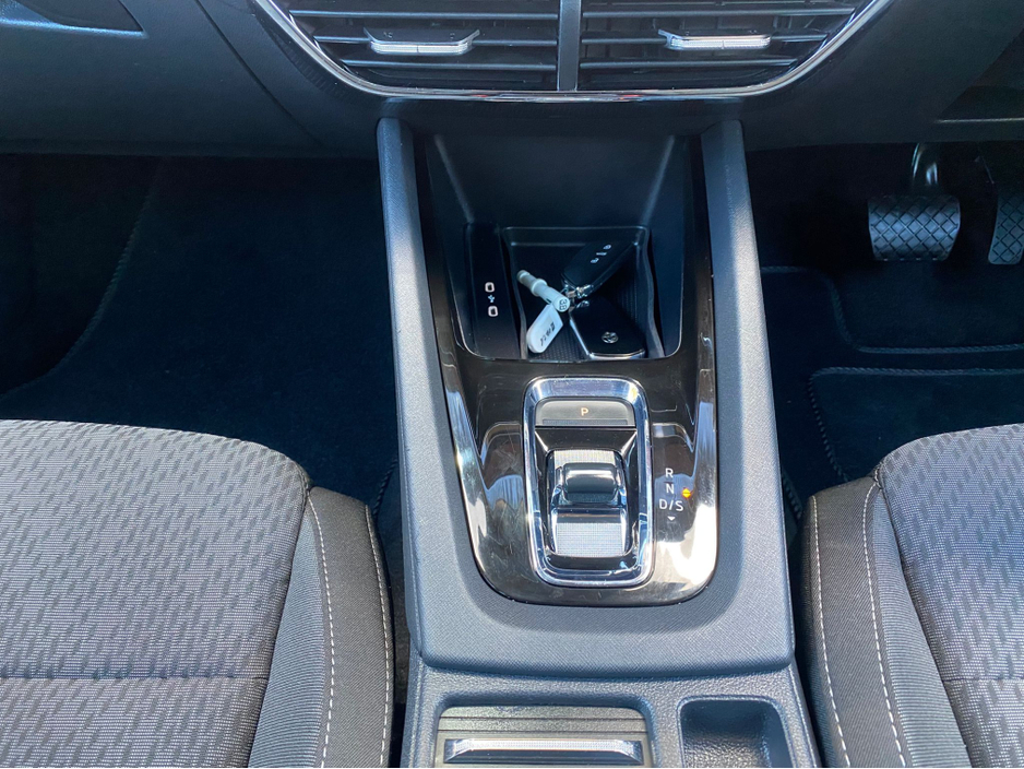 2024 Skoda Octavia - image 16