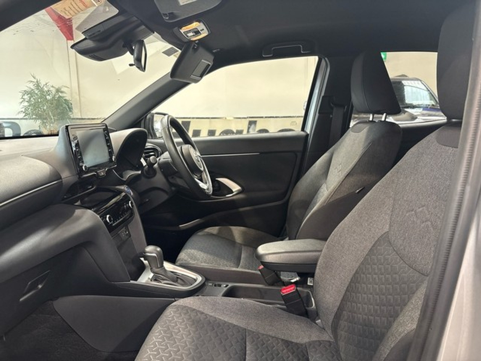 2024 Toyota Yaris Cross LUNA SPORT 4DR AUTO €30,950