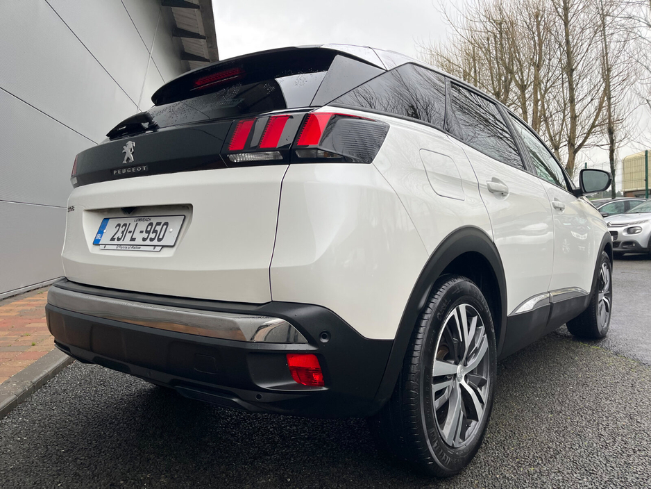 2023 Peugeot 3008 1.5 BlueHDi 130bhp Auto Allure €33,900
