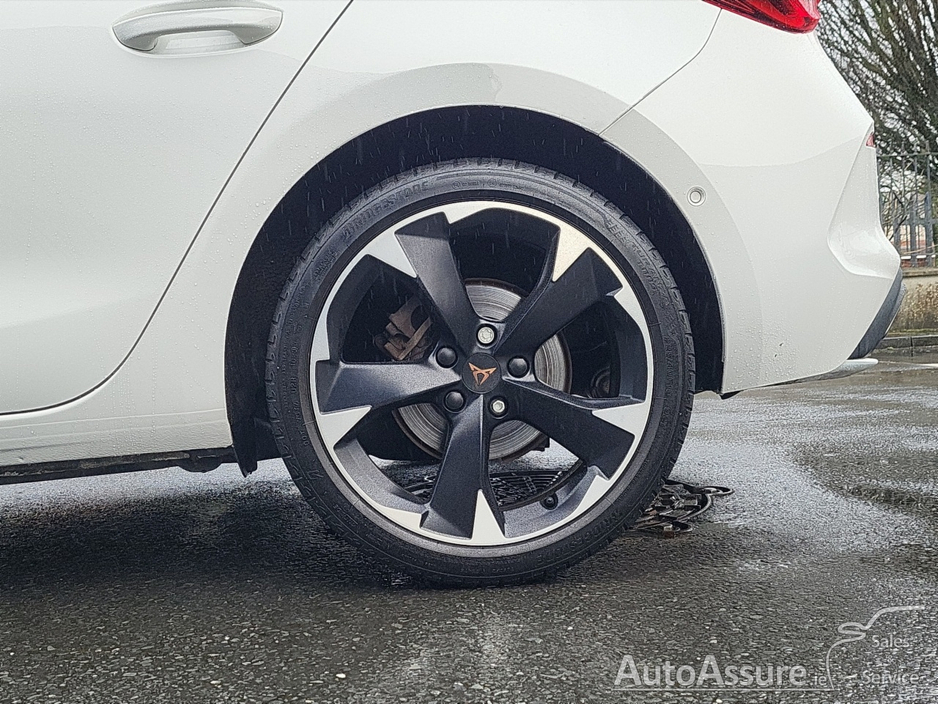 2023 Cupra Leon 1.5 E-TSI 150BHP DSG AUTO *** Heated Sport Seats / Apple Carplay / Park Assist *** €26,900