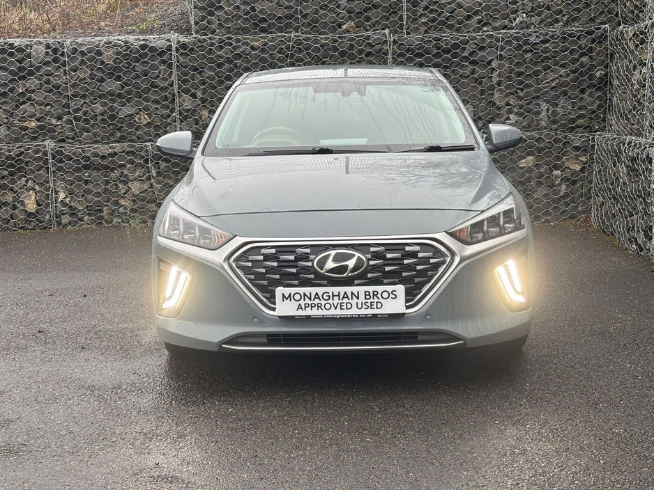 2020 Hyundai Ioniq PREMIUM SE PHEV S-A €19,638