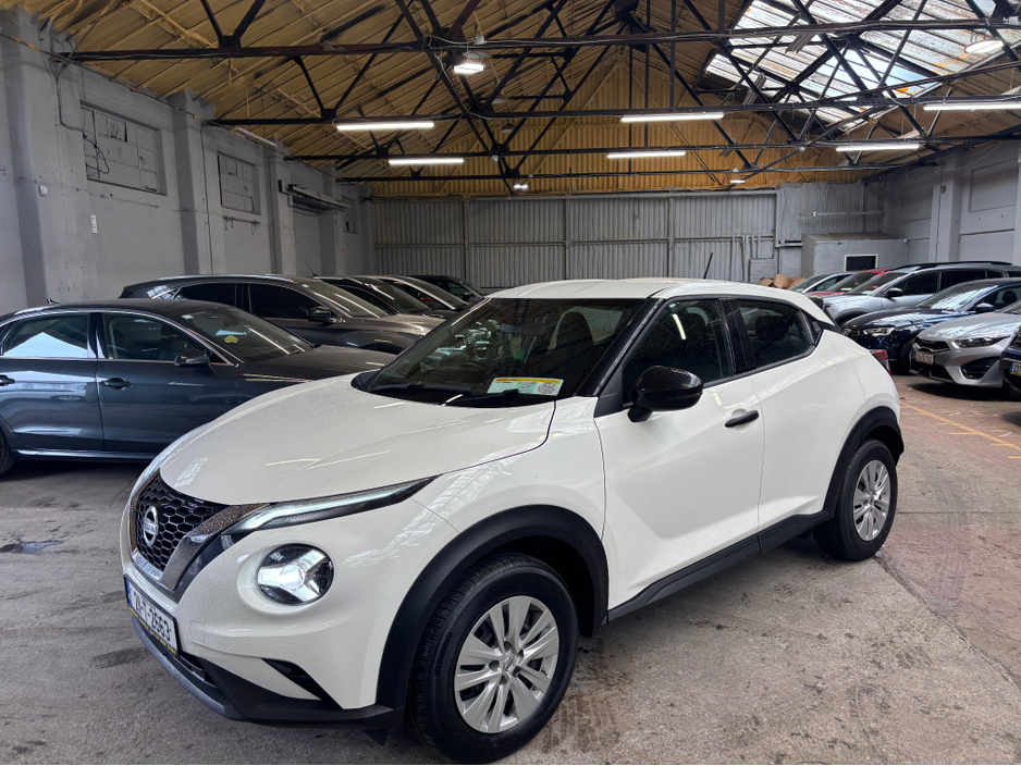 2021 Nissan Juke - image 7