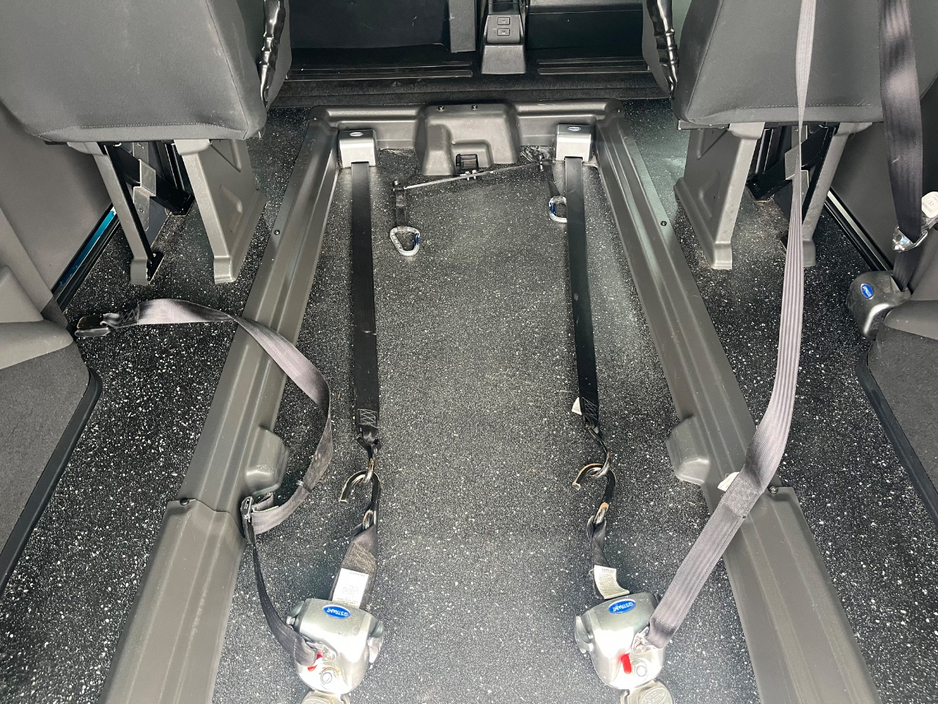 2019 Ford Tourneo Custom - image 6