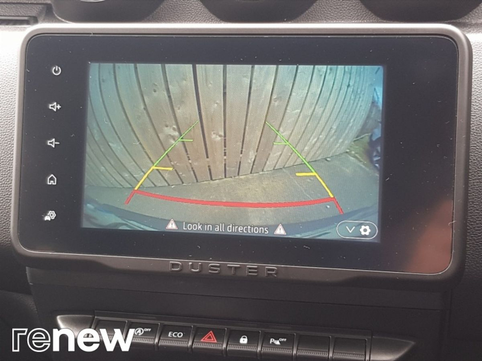 2022 Dacia Duster - image 22