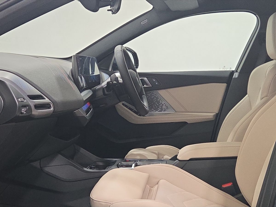 2026 BMW 2 Series - image 7