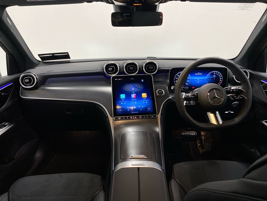 2025 Mercedes-Benz GLC Class - image 2