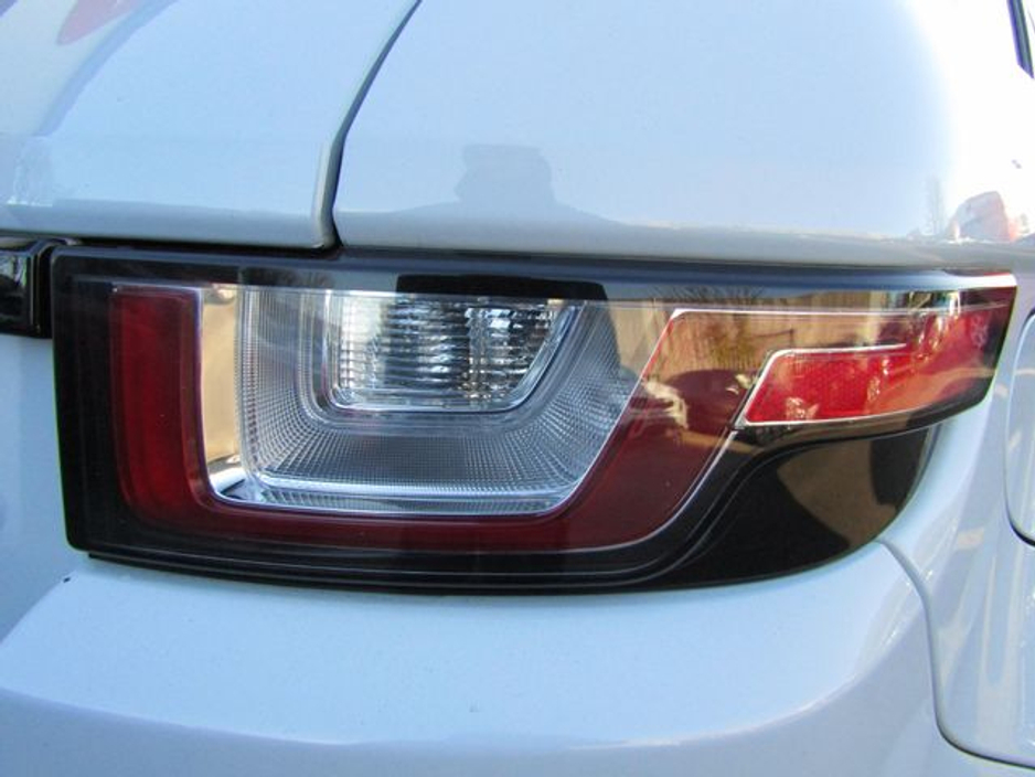 2017 Land Rover Range Rover Evoque - image 40