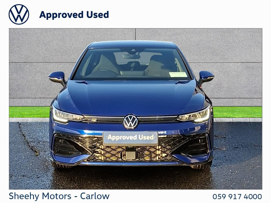 2025 Volkswagen Golf - image 12