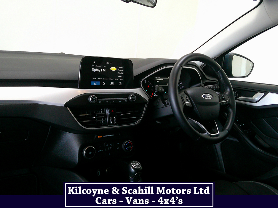 2019 Ford Focus - image 16