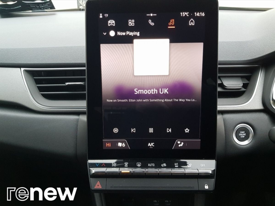 2024 Renault Captur - image 16