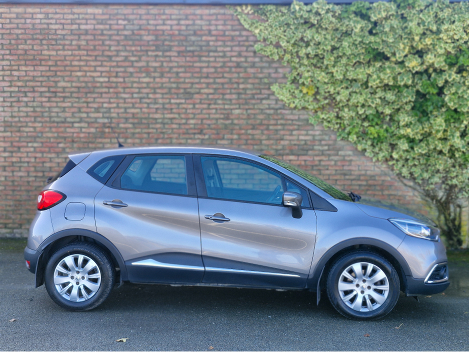 2015 Renault Captur - image 20