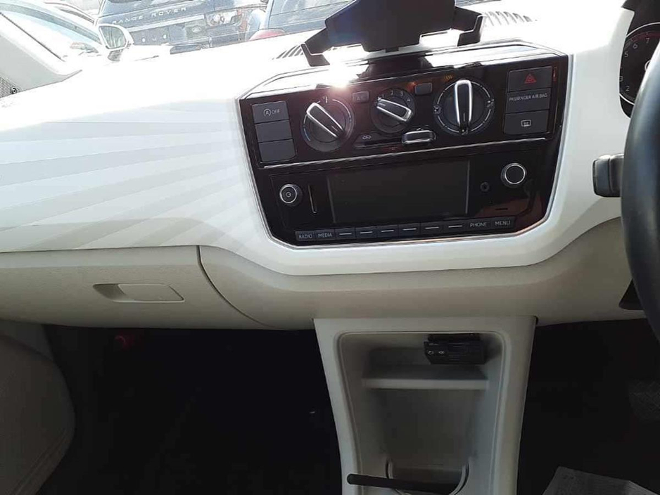 2017 Volkswagen up! - image 11