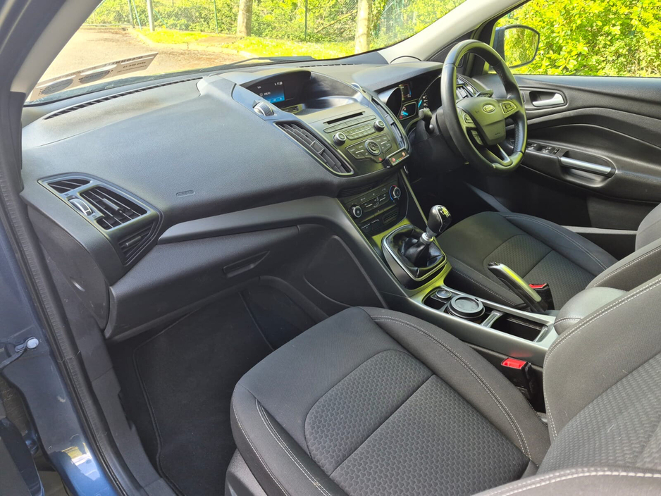 2019 Ford Kuga - image 18