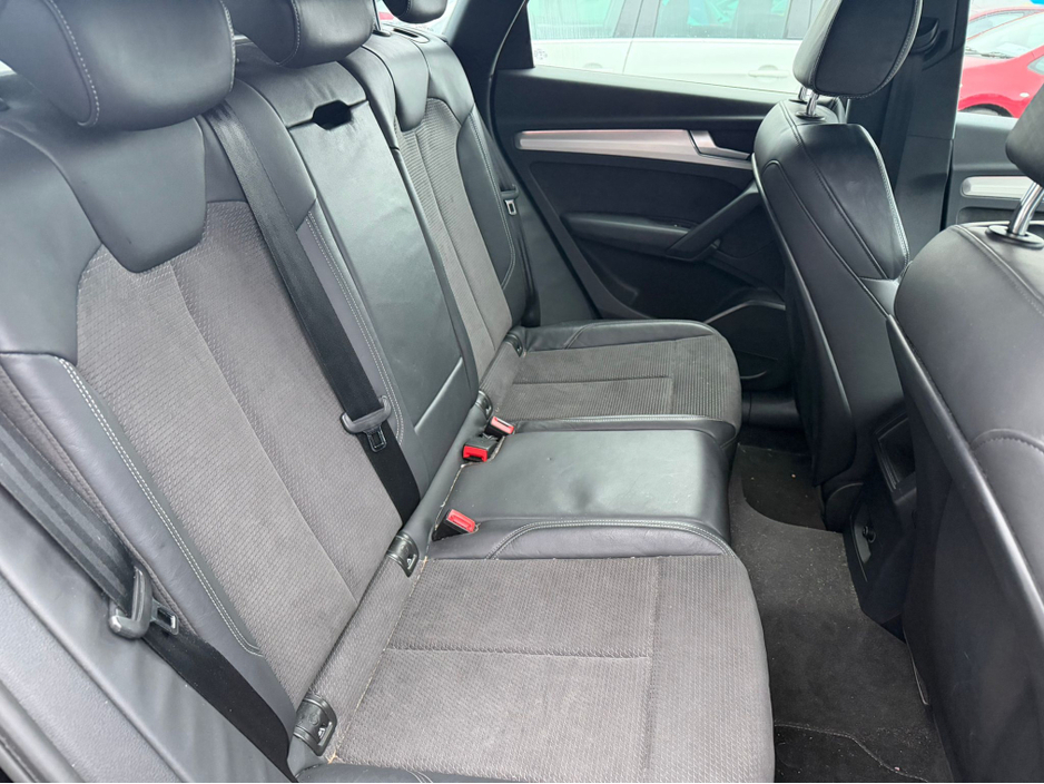 2018 Audi Q5 - image 12