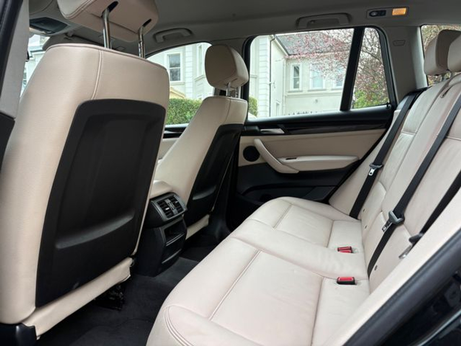 2016 BMW X3 - image 23