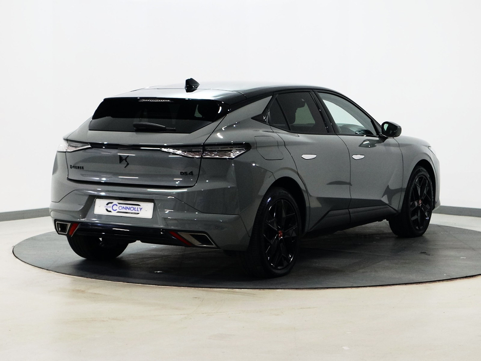2023 DS Automobiles DS 4 - image 3