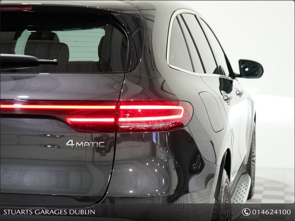 2023 Mercedes-Benz EQC EQC 400 AMG LINE: SELENITE GREY METALLIC WITH BLACK LEATHER, SUNROOF, 21” DIAMOND CUT TURBINE ALLOYS, SIDE RUNNING BOARDS, KEYLESS ENTRY €44,945