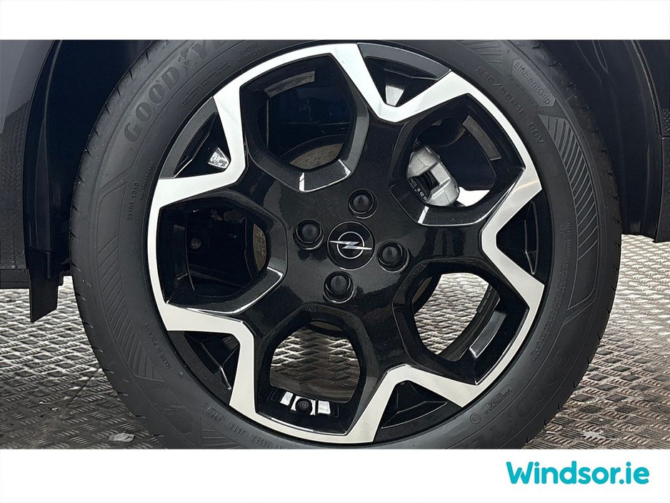 2025 Opel Mokka Hybrid GS 1.2 136hp Hybrid €34,995