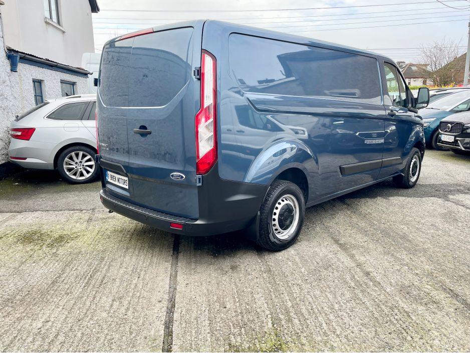 2023 Ford Transit Custom - image 19