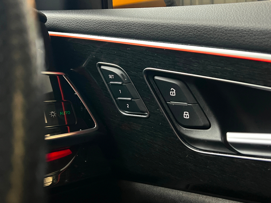 2020 Audi Q8 S LINE 50 TDI 286HP QUATTRO *PAN ROOF* €65,990