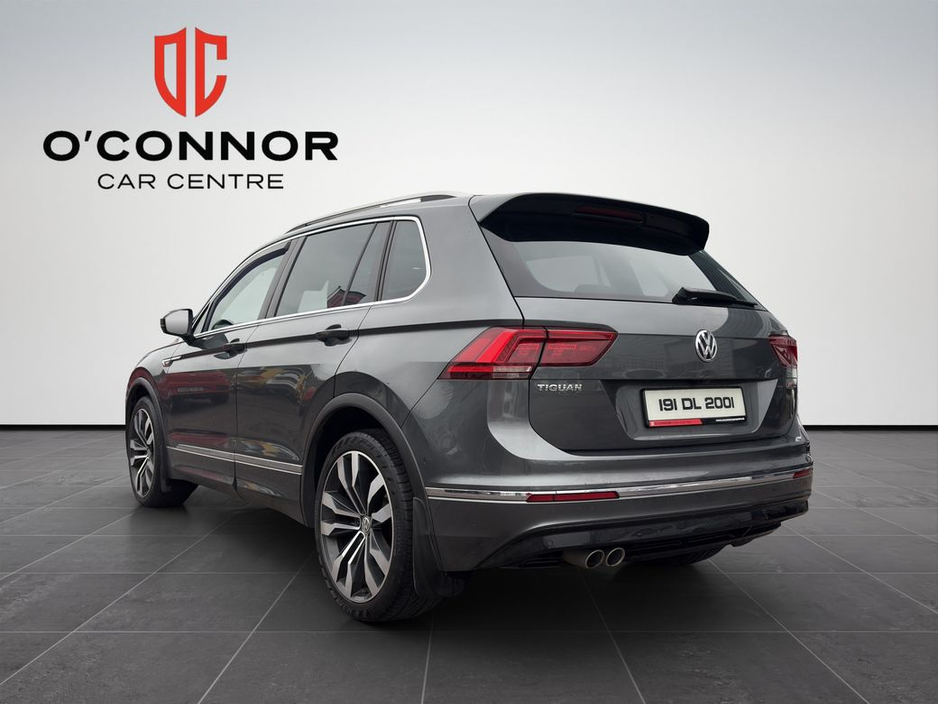 2019 Volkswagen Tiguan "Sporty style, all-weather grip — the SUV that’s as ready for life as you are" €30,888