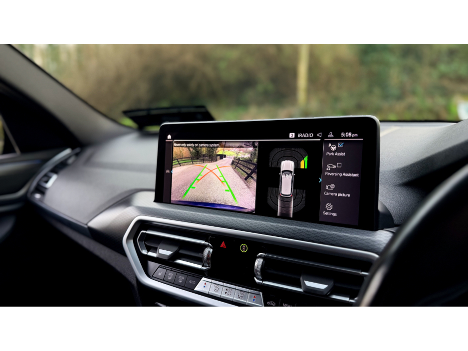 2021 BMW X3 - image 10