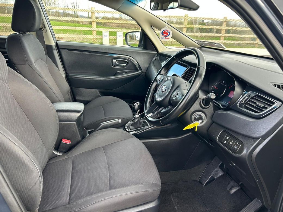 2016 Kia Carens 1.7D 7 SEATER 7 5DR *PRESTINE CONDITION*, Air Conditioning, Bluetooth, Electric Windows, Dual Zone Climate Control, Six Speed Transmission, Multi-Func €11,950