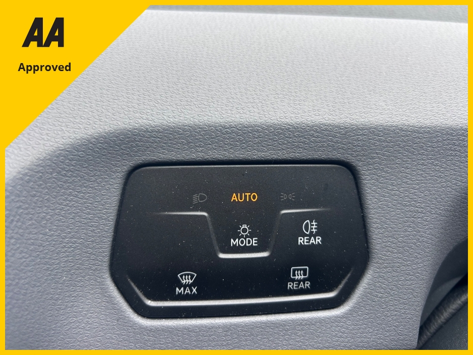 2021 Volkswagen ID.3 - image 18