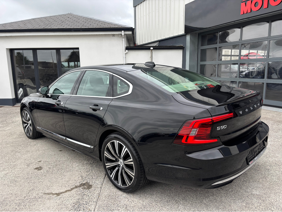 2022 Volvo S90 INSCRIPTION T8 RCHRG RECHARGE AWD €37,900