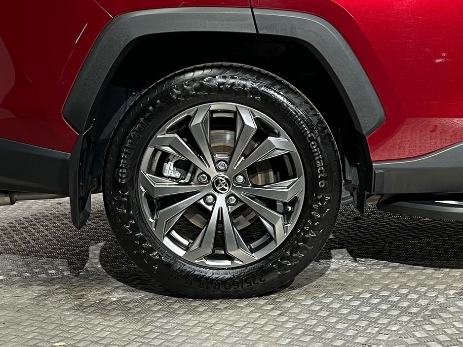 2023 Toyota Rav4 - image 10