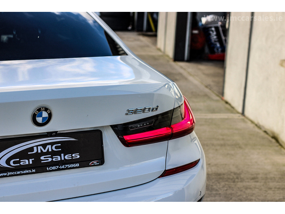 2021 BMW 3 Series  €35,995