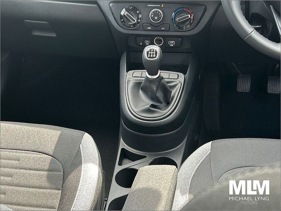 2025 Hyundai i10 i10 Deluxe Plus €22,995