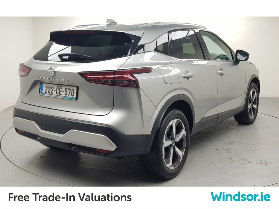 2022 Nissan Qashqai 1.3 PET MILD HYBRID SV PREMIUM €27,995