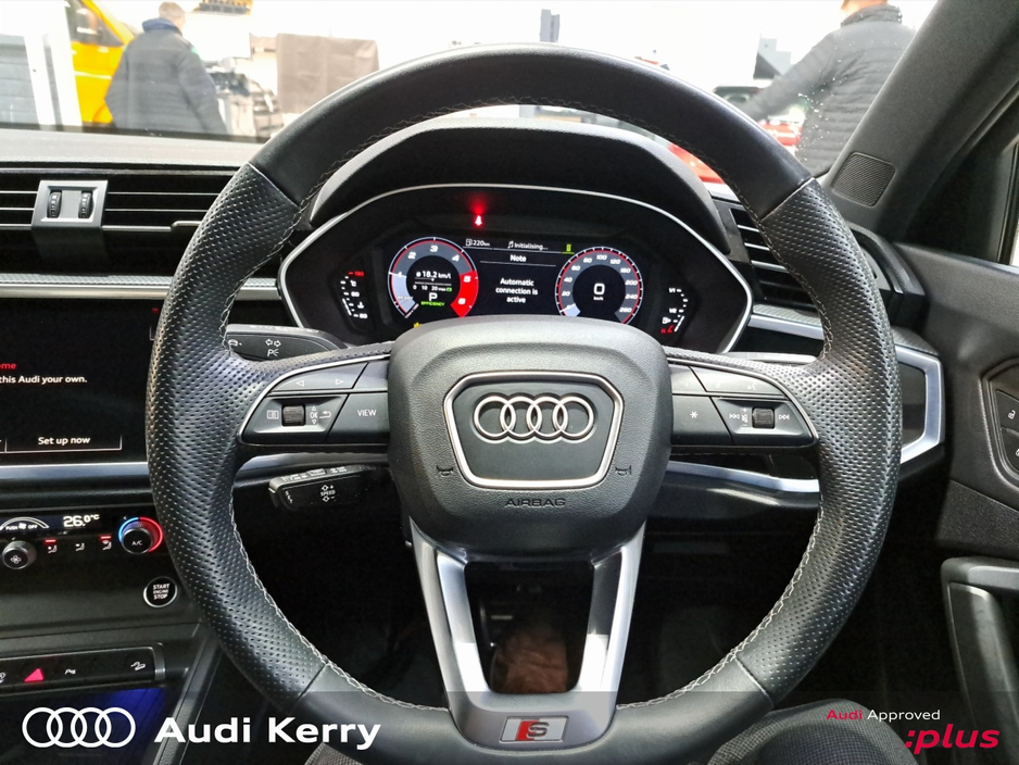 2024 Audi Q3 35TDI 150HP S-LINE AUTOMATIC €48,900