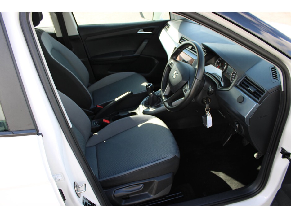 2021 SEAT Arona - image 11