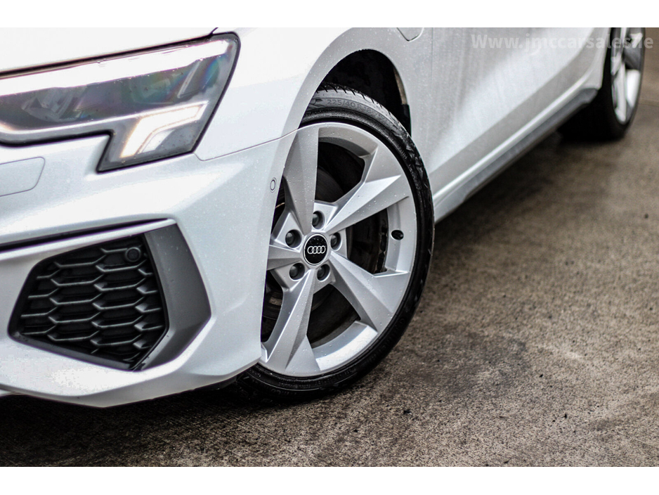 2021 Audi A3 - image 3